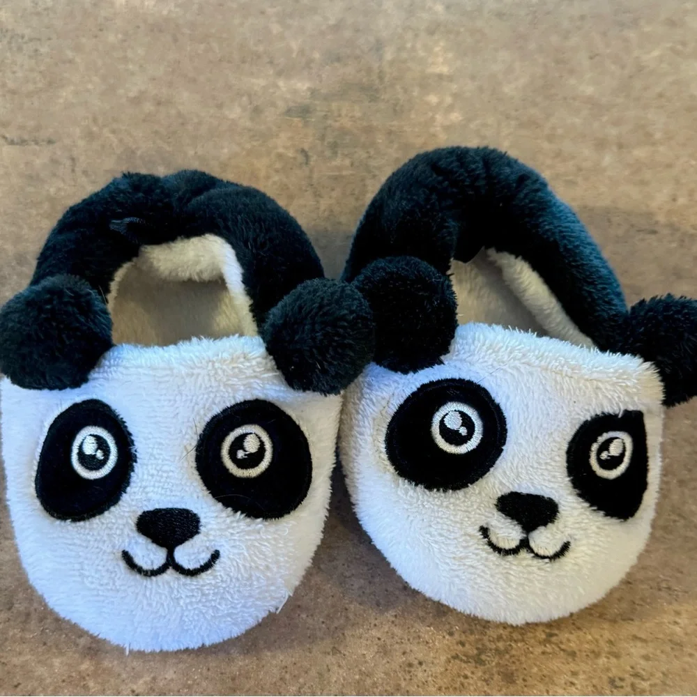 Adorable Infant Panda Plush Slippers - Black & White Size 2